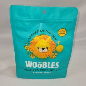 The Woobles Sebastian the Lion Beginners Learn to Crochet Kit